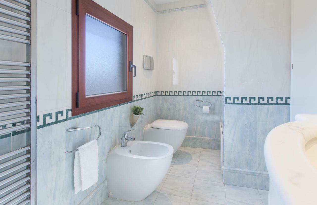 Vila Cagliari Upper House Exteriér fotografie
